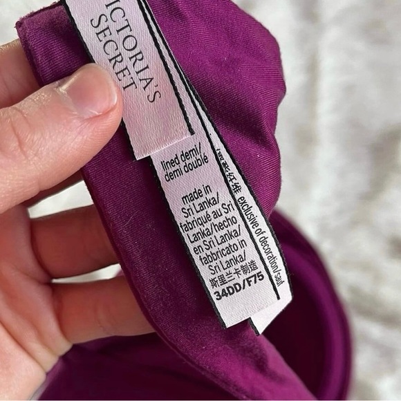 34DD Victorias Secret lined demi underwire bra - Picture 4 of 5